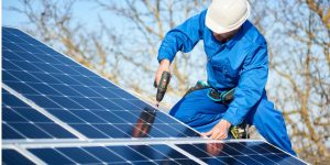 Installation Maintenance Panneaux Solaires Photovoltaïques à Montigny-les-Jongleurs